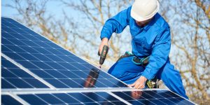 Installation Maintenance Panneaux Solaires Photovoltaïques à Carpentras